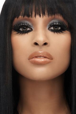 African American Make up Long Lashes, Smokey Eyes